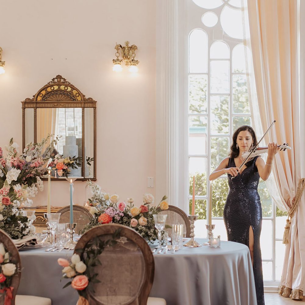 Violoniste lors d'un évènement au manoir chamberland